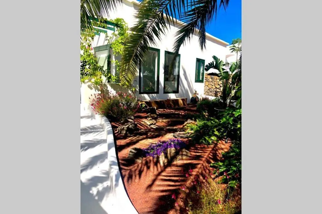 Σπίτι διακοπών Unique, Stylish & Calm El Estanque By The Sea, Adults Only Βίλα Costa Teguise
