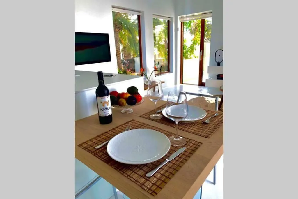 Unique, Stylish & Calm El Estanque By The Sea, Adults Only Βίλα Costa Teguise 0*,